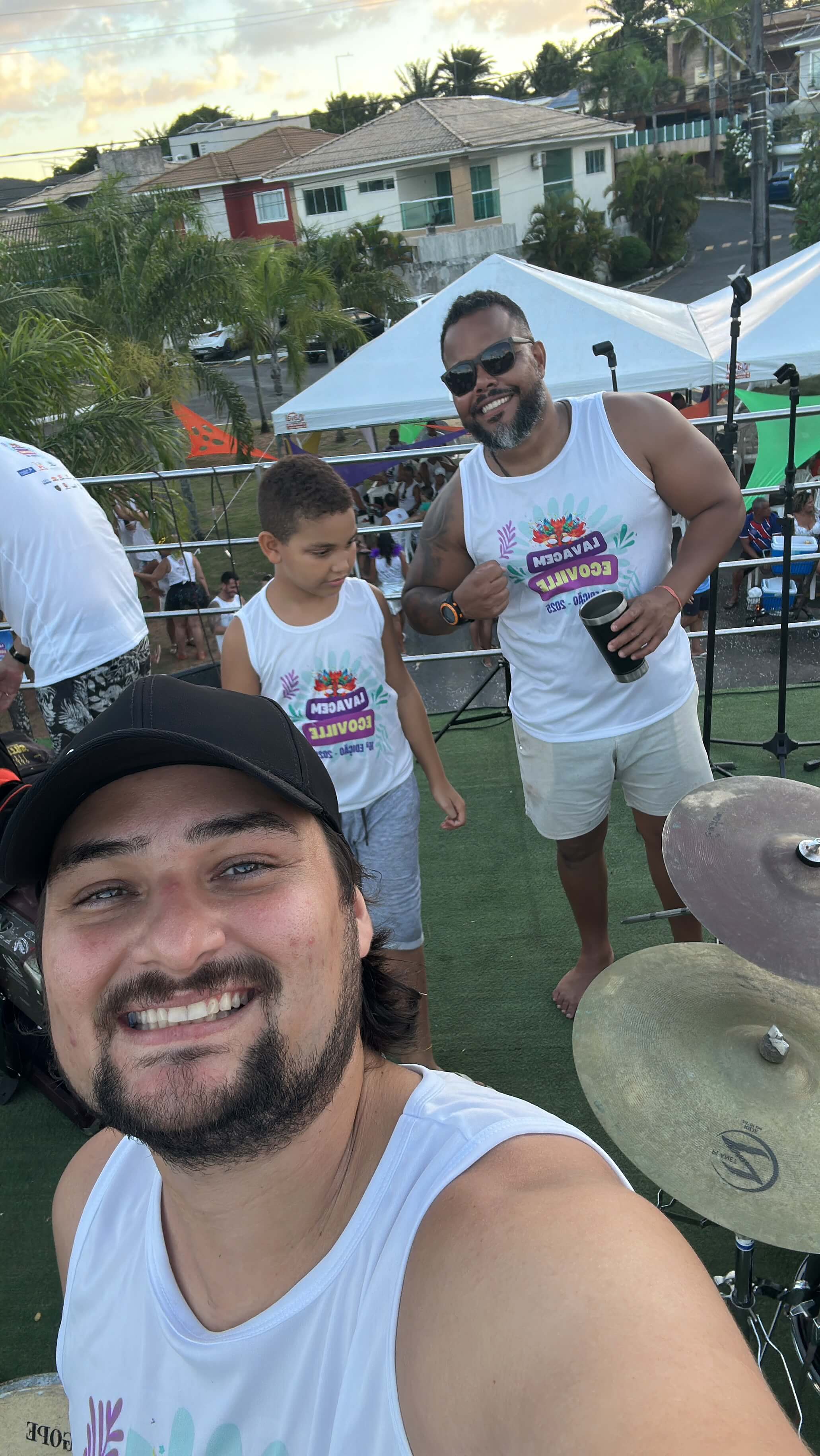 Rota 99 no trio elétrico